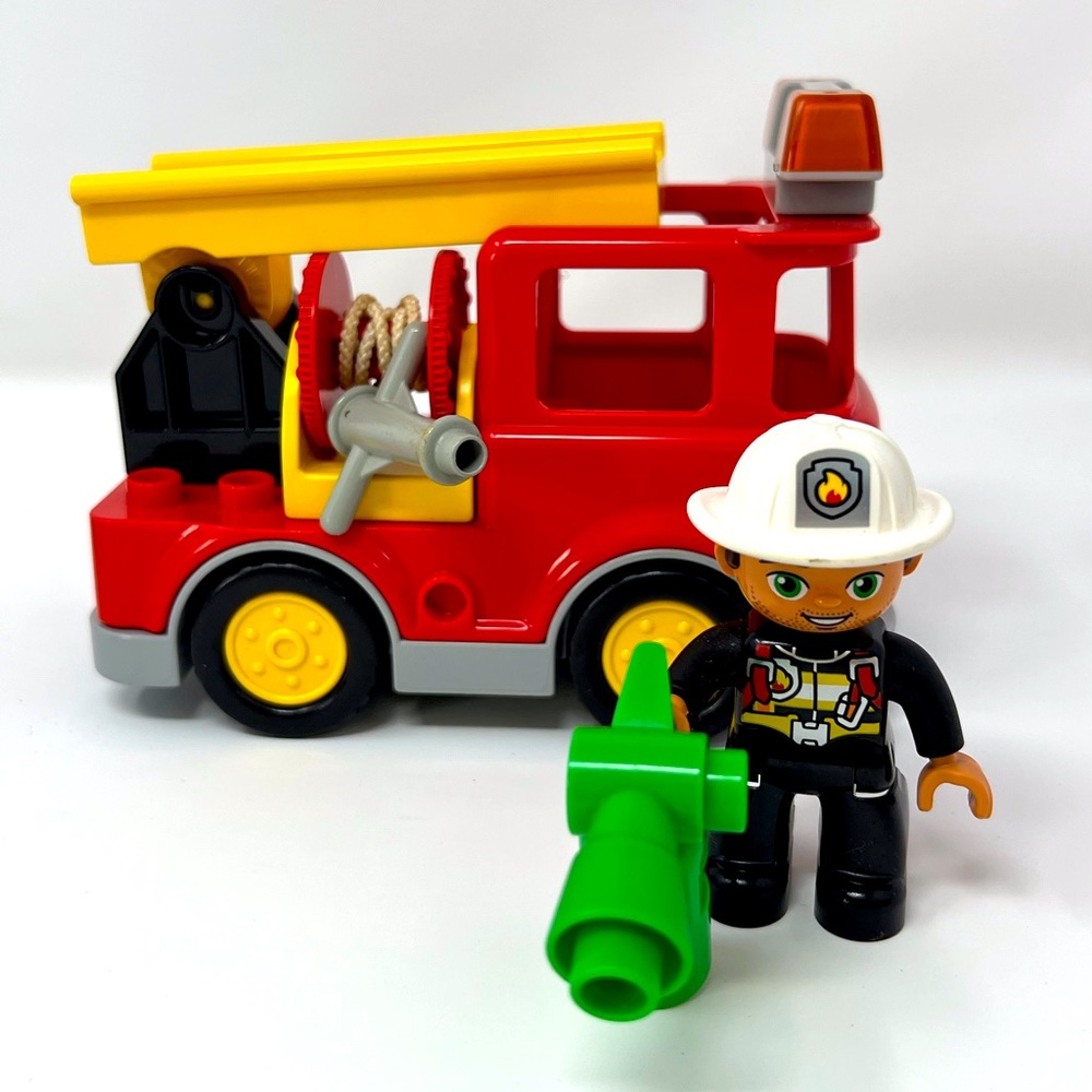 Duplo Lego Fireman Firefighter Fire Truck